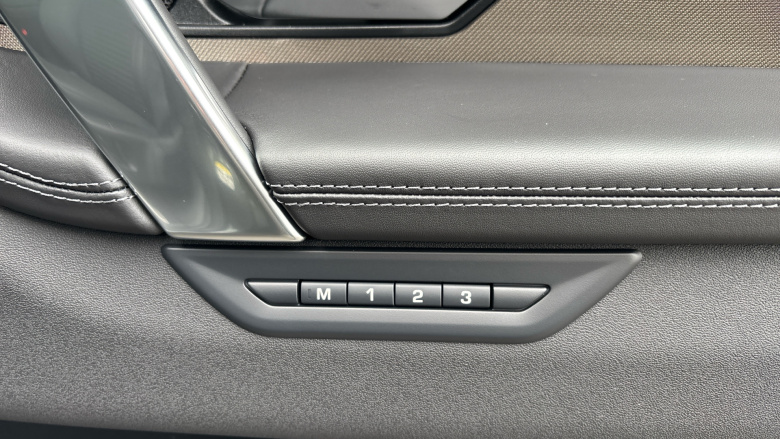 Land Rover Discovery Sport 2.0 D200 Metropolitan 5dr Auto [7 Seat] Diesel Station Wagon